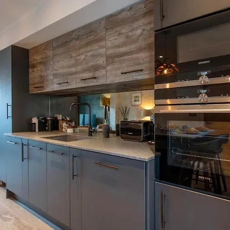 Apartment The Quadrant - The Larsen