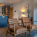 The Quadrant - The Larsen York