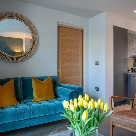 The Quadrant - The Larsen Apartment